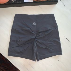 Til you collapse booty scrunch spandex short